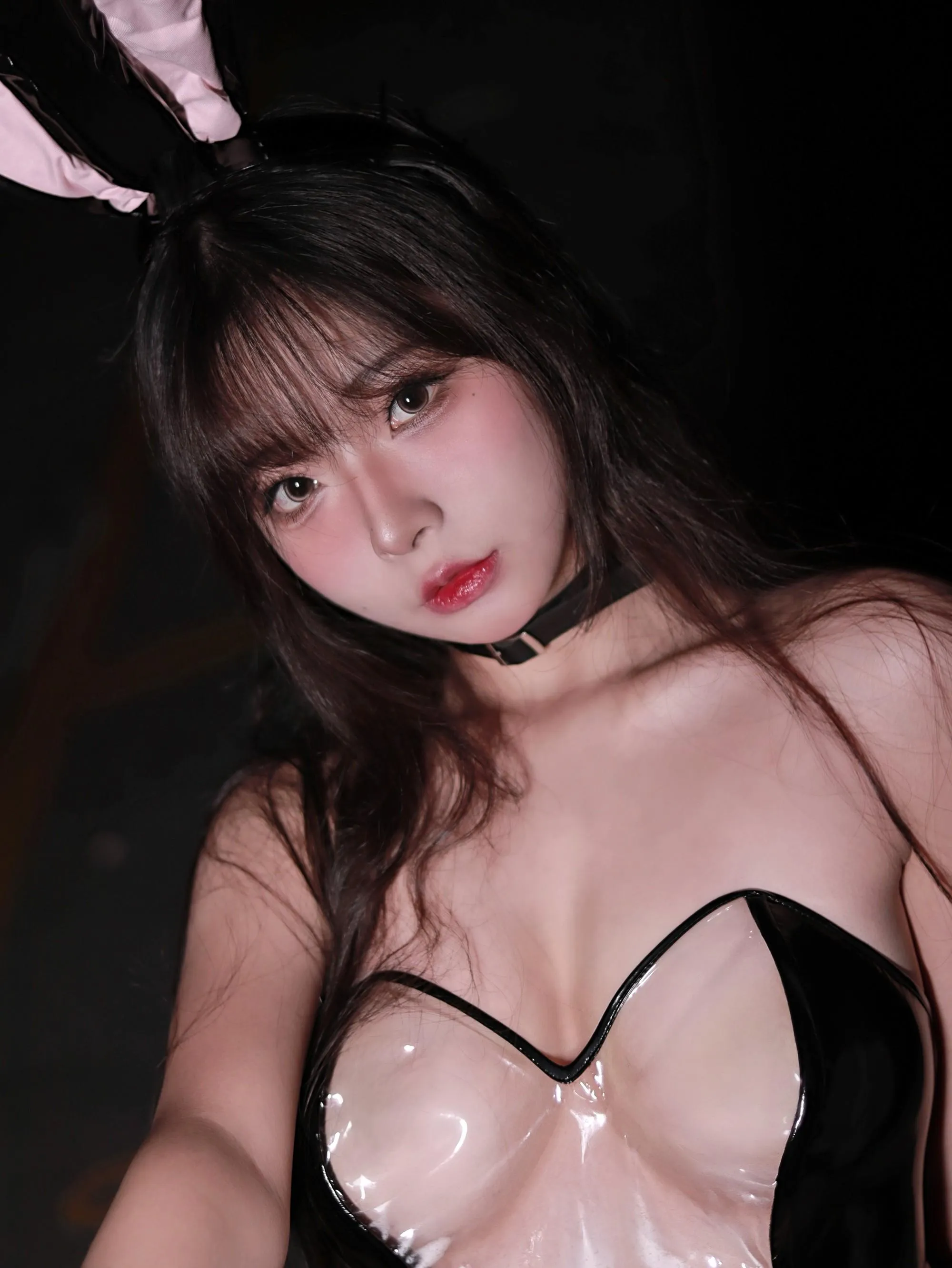yuuhui玉汇 – NO.006 雨中透明兔女郎 [35P]插图6
